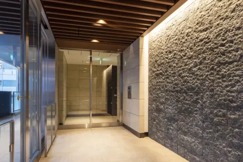  写真 2階風除室